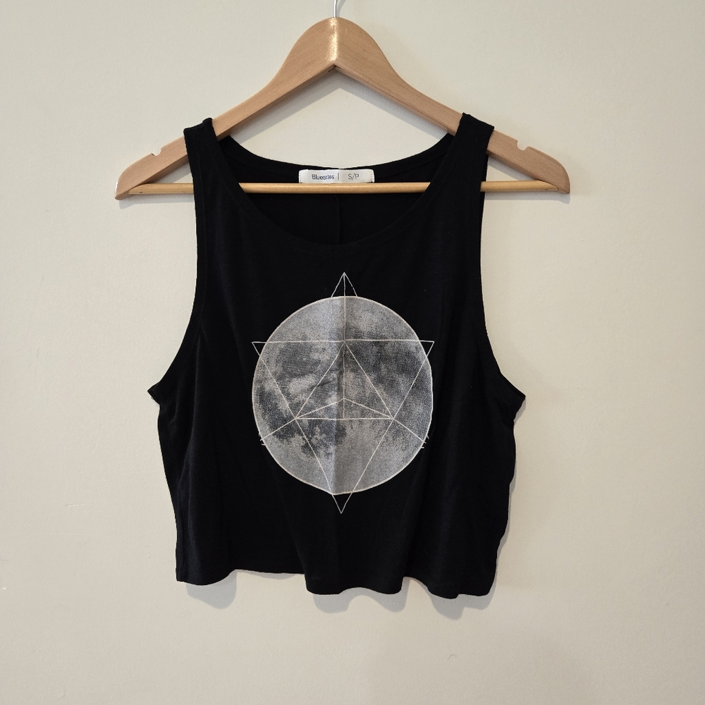 BNWOT Bluenotes Size small black crop tank top with moon geometric patte…